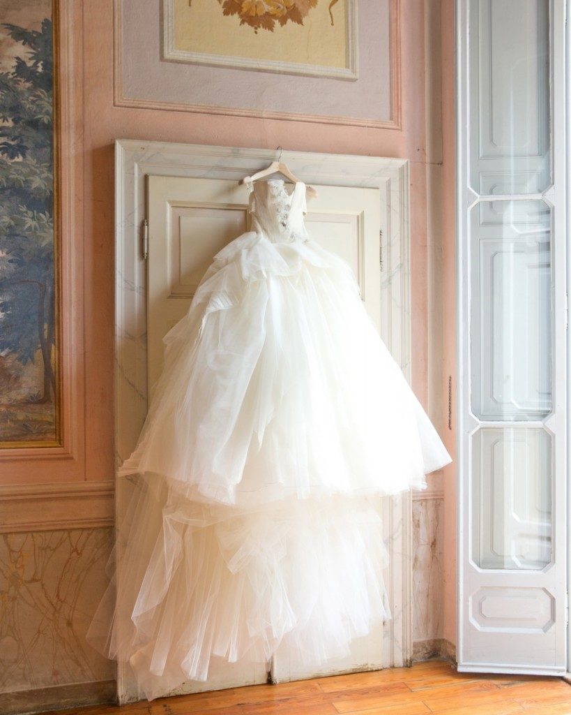 Chrissy Teigen Model Wedding Dress | Vera Wang ...