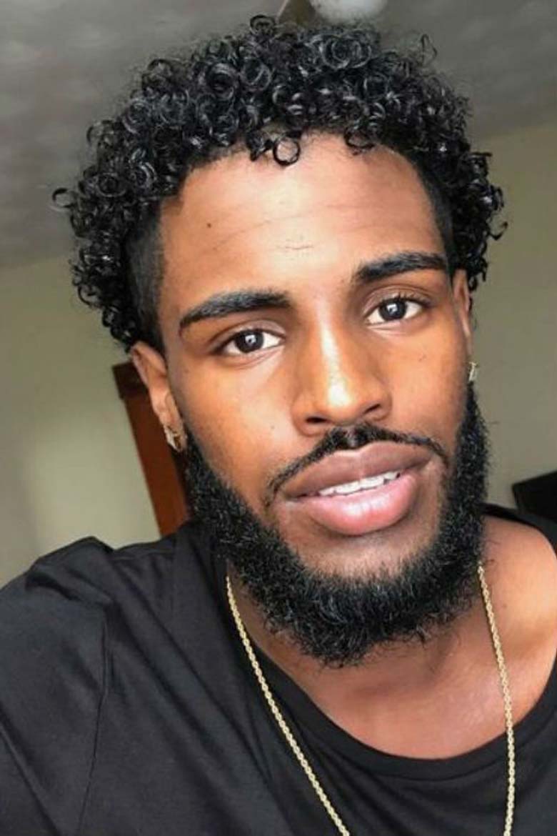 28 Cute Curly Haircuts Male Black with Simple Makeup