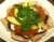 Salade Moringa Oleifera aux champignons, oignons et tomates