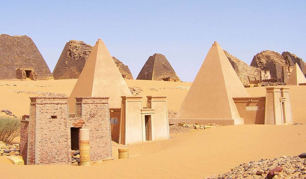 les pyramides de Méroé - soudan (20)