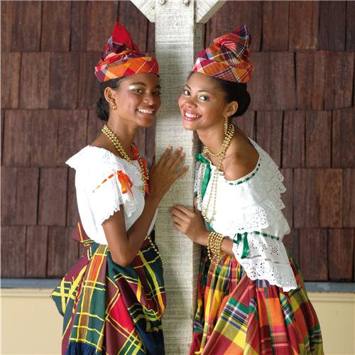 Guadeloupe & Martinique : les costumes traditionnels des Antilles 