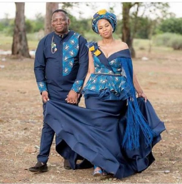 Elegant South African married couples in Shweshwe – Afroculture.net