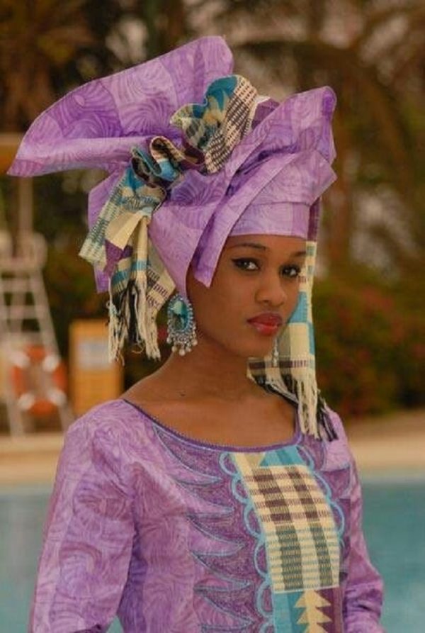 Moussor : 8 femmes sénégalaises majestueuses en foulard moussor ...